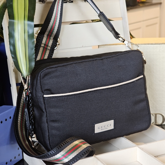 Gucci Nylon Black Zip Clutch w/Sherry Line Crossbody Strap Added NWOT - Picture 3 of 15